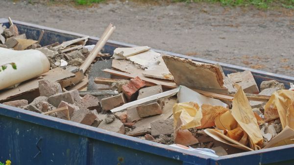 Renovation Junk Removal in Cape Coral